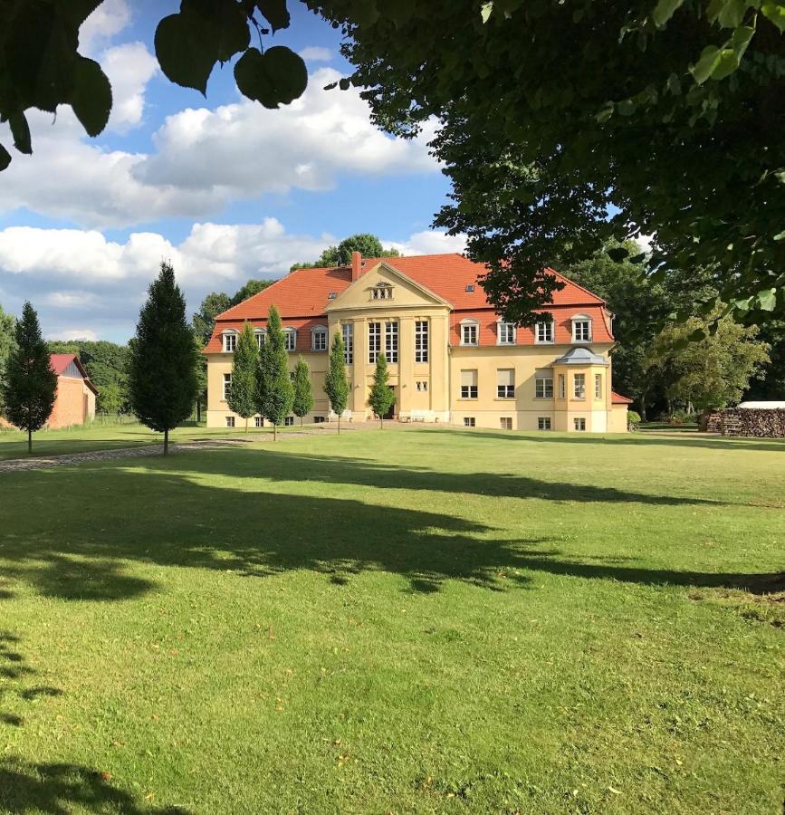 Schloss Grabow, Resting Place & A Luxury Piano Collection Resort, Prignitz Brandenburg エクステリア 写真